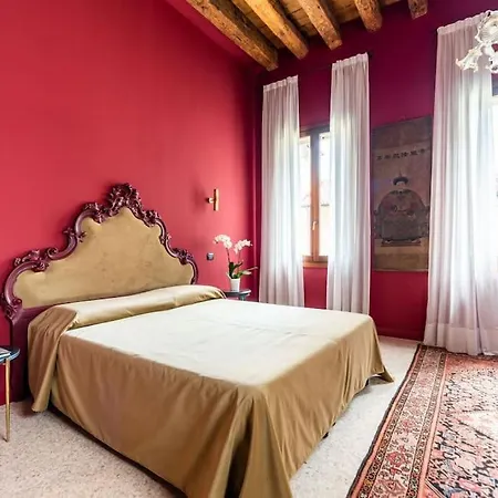 Ca Regina Panada - Passion On The Canal Apartment