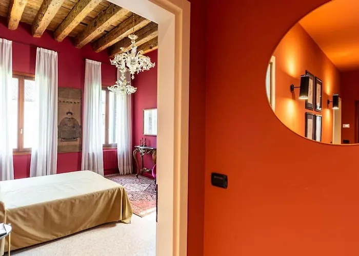 Ca Regina Panada - Passion On The Canal 베니스